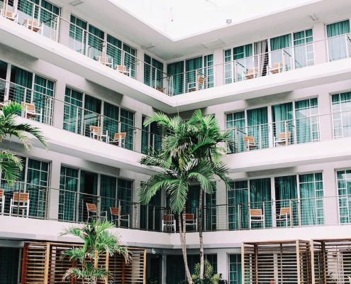 compraventa hotel IGIC Transmisión global del patrimonio empresarial