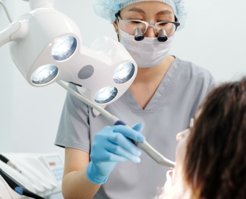 ¿Cuándo un dentista no es un falso autónomo por trabajar en una clínica?